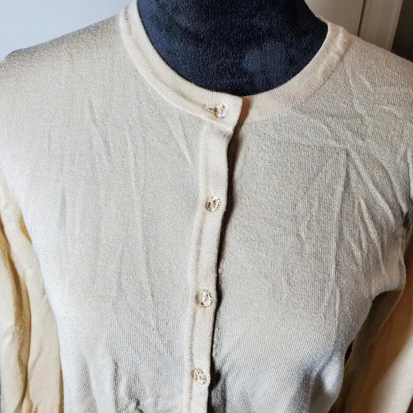 Melrose Chic New York Cream-Colored Cardigan Sweater Women's Size Large EUC - Picture 11 of 11